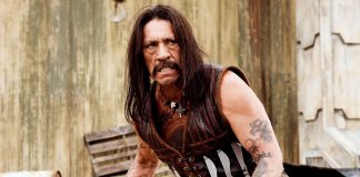 Danny Trejo Catat Rekor Dengan 65 Kali Mati di Film Danny Trejo Catat Rekor Dengan 65 Kali Mati di Film
