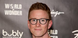 Tyler Oakley Pamit Setelah 13 Tahun jadi Youtuber Tyler Oakley Pamit Setelah 13 Tahun jadi Youtuber