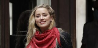 Amber Heard Dipecat dari Aquaman 2 Amber Heard Dipecat dari Aquaman 2