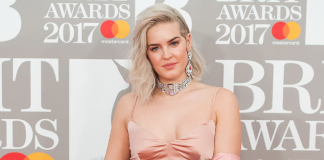 Anne Marie Pernah Sibuk Minum Obat Gemuk Biar Seksi Anne Marie Pernah Sibuk Minum Obat Gemuk Biar Seksi