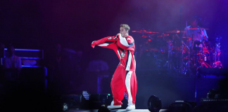 Justin Bieber Tetap Konser Di Arab Saudi, Bahkan Berlangsung Meriah Justin Bieber Tetap Konser Di Arab Saudi, Bahkan Berlangsung Meriah