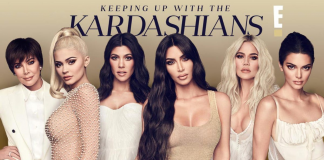 The Kardashian Balik Lagi. Netizen Fokus Sama Ekspresi Kourtney The Kardashian Balik Lagi. Netizen Fokus Sama Ekspresi Kourtney