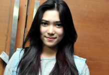 Isyana Manggung Bukan Cuma Nyanyi Tapi Ditambah Ngelawak Isyana Manggung Bukan Cuma Nyanyi Tapi Ditambah Ngelawak