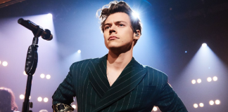 Kelakuan Harry Styles Ini Bikin Nggak Terpilih Perankan Elvis Presley Kelakuan Harry Styles Ini Bikin Nggak Terpilih Perankan Elvis Presley