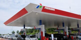 Mulai September Mobil Mewah Dilarang Isi Pertalite Mulai September Mobil Mewah Dilarang Isi Pertalite