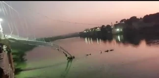 Setelah Tragedi Itaewon, Selanjutnya Jembatan India Ambruk Setelah Tragedi Itaewon, Jembatan India Ambruk Telan Ratusan Tewas