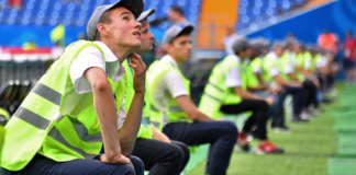 Metro Guy Tiba-Tiba Viral di Piala Dunia 2022 Qatar Metro Guy Tiba-Tiba Viral di Piala Dunia 2022 Qatar