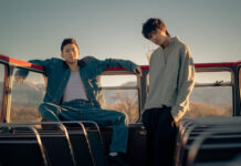 Rich Brian dan Warren Hue Pamer Pulang Kampung Rich Brian dan Warren Hue Pamer Pulang Kampung