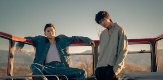 Rich Brian dan Warren Hue Pamer Pulang Kampung Rich Brian dan Warren Hue Pamer Pulang Kampung