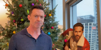 Hugh Jackman Ajak Ryan Reynolds Lakukan Tradisi Natal Keluarganya Hugh Jackman Ajak Ryan Reynolds Lakukan Tradisi Natal Keluarganya