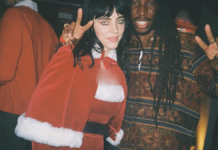 Billie Eilish Rayakan Ulang Tahun Dengan Cosplay Jadi Santa Sexy Billie Eilish Rayakan Ulang Tahun Dengan Cosplay Jadi Santa Sexy