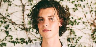 Shawn Mendes Rayakan Natal Dengan Mandi Sungai Shawn Mendes Rayakan Natal Dengan Mandi Sungai