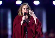 Adele Langsung Menangis Melihat Fans Dari Indonesia Adele Langsung Menangis Melihat Fans Dari Indonesia