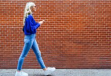 Fenomena Milenial Tak Bisa Lepas Dari Milenial Pause Fenomena Milenial Tak Bisa Lepas Dari Milenial Pause