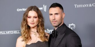 Anak Ketiga Adam Levine Sudah Lahir! Anak Ketiga Adam Levine Sudah Lahir!