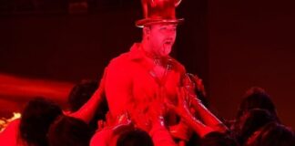 Penampilan Sam Smith di Panggung Grammy Dihujat Penampilan Sam Smith di Panggung Grammy Dihujat