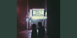 Lirik “Darkest Hour” Astrid dan Keisya Levronka Lirik "Darkest Hour" Astrid dan Keisya Levronka