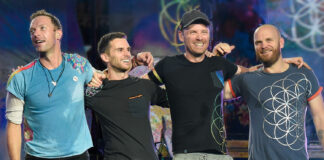 Tim Coldplay Dapat Sindiran Karena Hadiahi Fans Tiket Konser Tim Coldplay Dapat Sindiran Karena Hadiahi Fans Tiket Konser