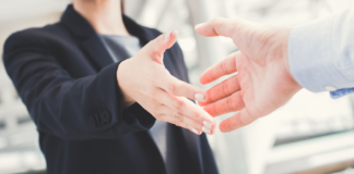 Amerika Siap-Siap Hapus Syarat Sarjana di Lowongan Kerja Amerika Siap-Siap Hapus Syarat Sarjana di Lowongan Kerja