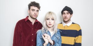 Paramore Akhirnya Comeback Setelah Kosongin Sosmed Paramore Akhirnya Comeback Setelah Kosongin Sosmed