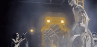 Alien di Alien: Romulus ini bukan CGI, tapi diperankan oleh pebasket Alien di Alien: Romulus ini bukan CGI, tapi diperankan oleh pebasket