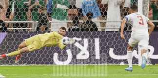 Momen Saat Maarten Paes Tepis Tembakan Arab Saudi Momen Saat Maarten Paes Tepis Tembakan Arab Saudi