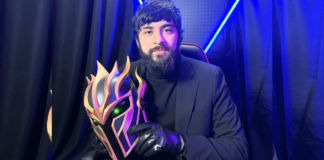 Zayn Malik Ternyata Koleksi Kartu Yu-Gi-Oh Sampe Jadi Binder Zayn Malik Ternyata Koleksi Kartu Yu-Gi-Oh Sampe Jadi Binder