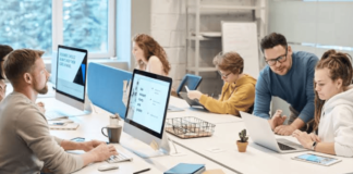 Banyak Perusahaan Pecat Gen Z Karena Alasan-Alasan Ini