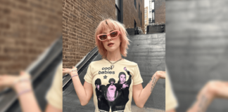 Hayley William Ikut Jualan Kaos Untuk Dukung Palestina Hayley William Ikut Jualan Kaos Untuk Dukung Palestina