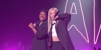 Penonton Merasa Tertipu Oleh Show Rose dan Bruno Mars di MAMA Penonton Merasa Tertipu Oleh Show Rose dan Bruno Mars di MAMA