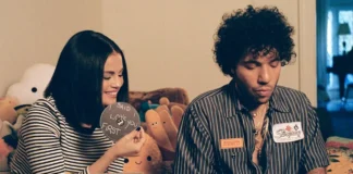 Selena Gomez Umumkan Album Baru Proyek Bareng Benny Blanco Selena Gomez Umumkan Album Baru Proyek Bareng Benny Blanco