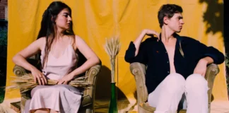 Band Asing Ini Bagikan Lagu Indonesia Inspirasi Musiknya Mereka Band Asing Ini Bagikan Lagu Indonesia Inspirasi Musiknya Mereka