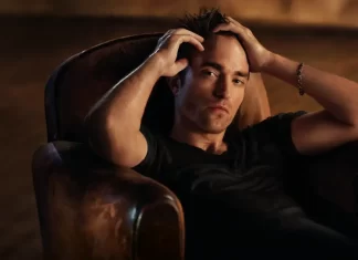 Robert Pattinson Bilang Aroma Tubuhnya Mirip Sama Crayon Robert Pattinson Bilang Aroma Tubuhnya Mirip Sama Crayon